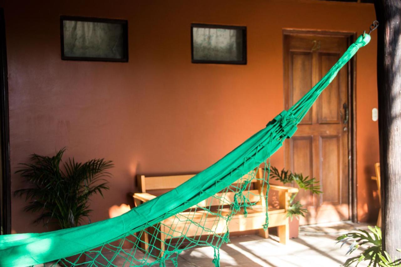 Tsunami Hostel Tamarindo Eksteriør billede